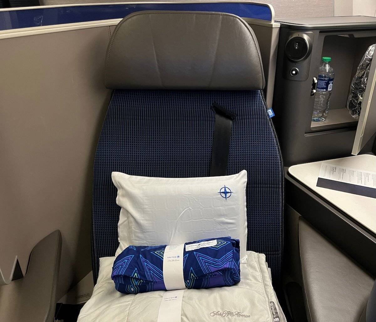 Cabine Polaris United en classe affaires