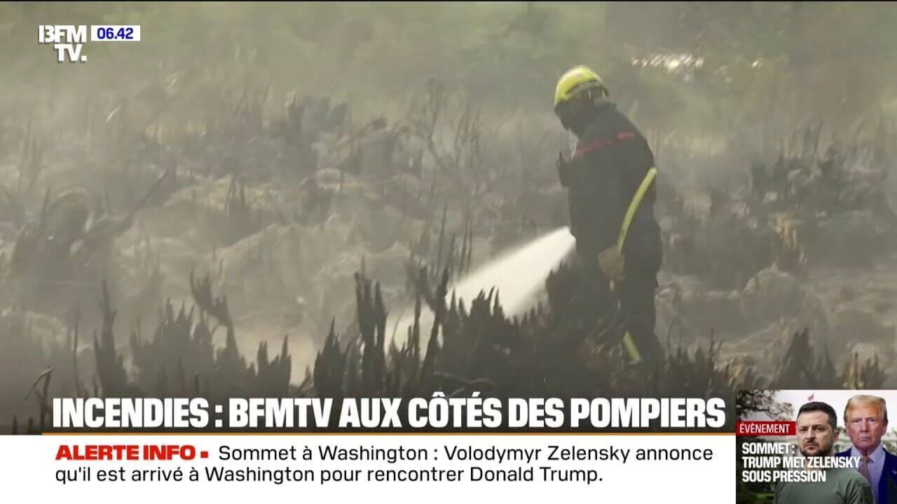Incendie dans les Pyrénées-Orientales avec pompiers en action