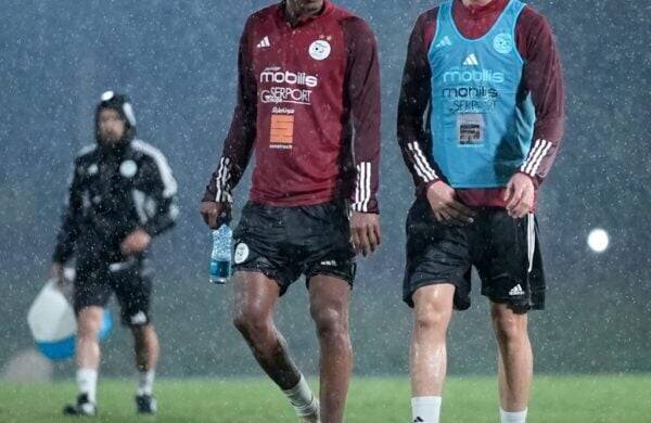 Joueurs algériens s'entraînant à Kasarani