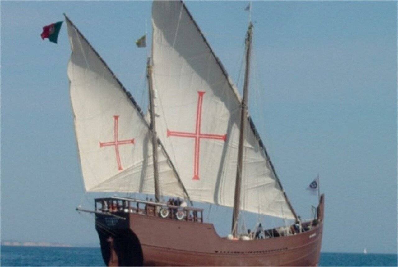 Vieux gréements et port de Granville au festival