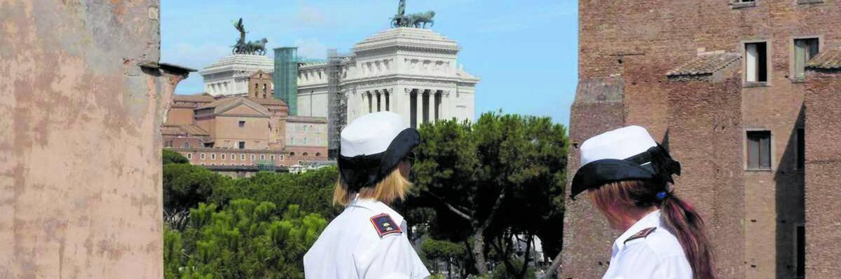 Photo d'équipe de la rédaction en 1995