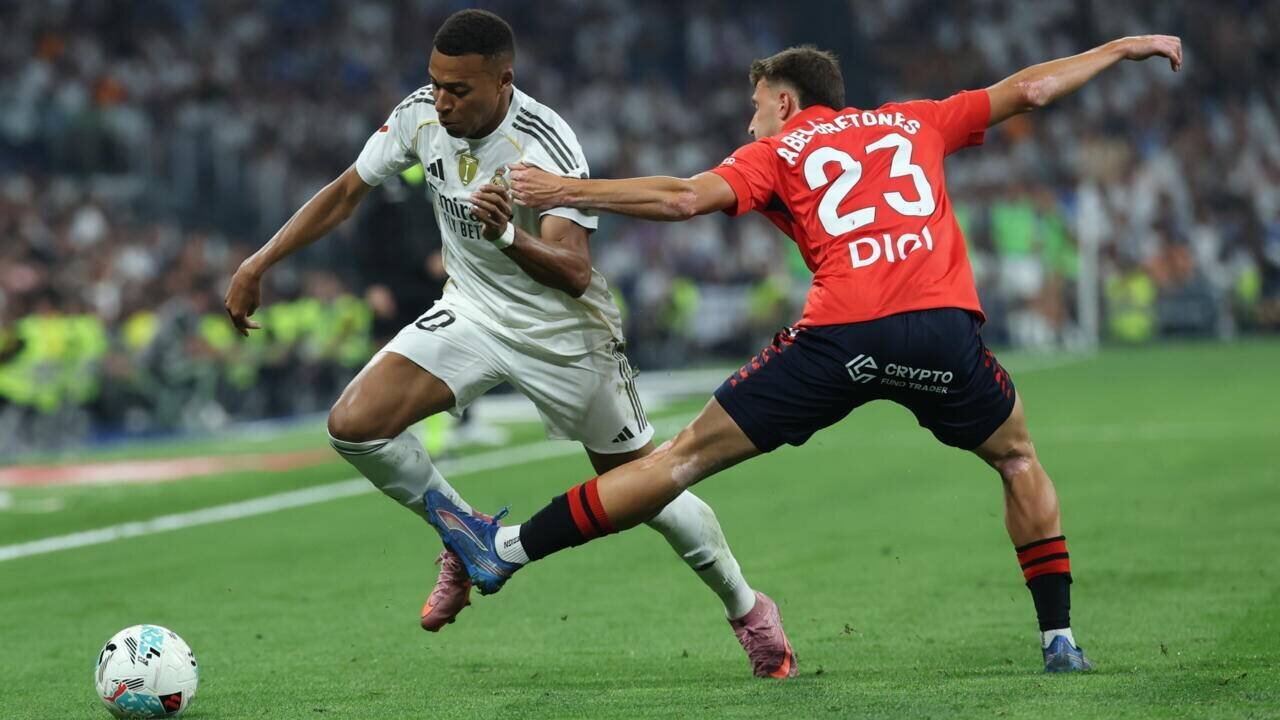Mbappé transformant le penalty au Bernabéu