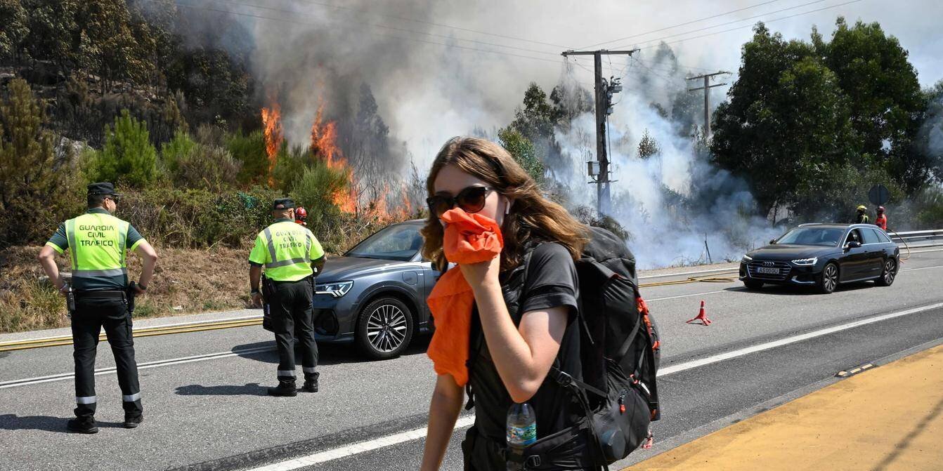Feux de forêt en Espagne image aérienne