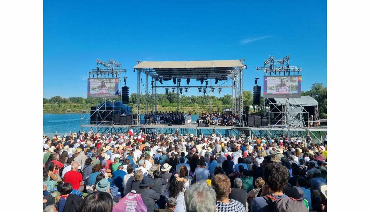 Les Insoumis déposent une proposition de loi pour abroger la loi Duplomb