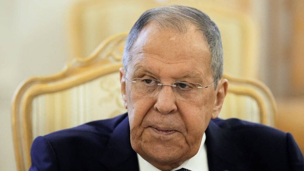 Sergueï Lavrov à une réunion diplomatique