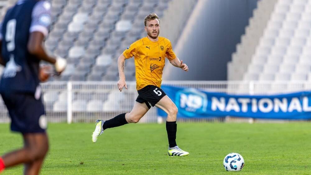 William Kwasnik et les Fosséens à l'aube