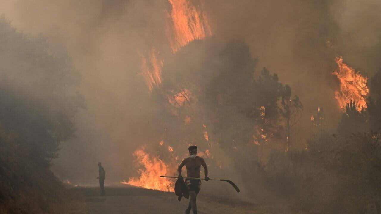 Incendie près de Larouco nord‑ouest Espagne
