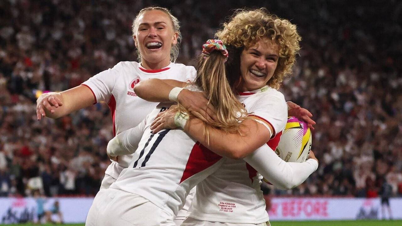 Stadium of Light public et joueuses anglaises