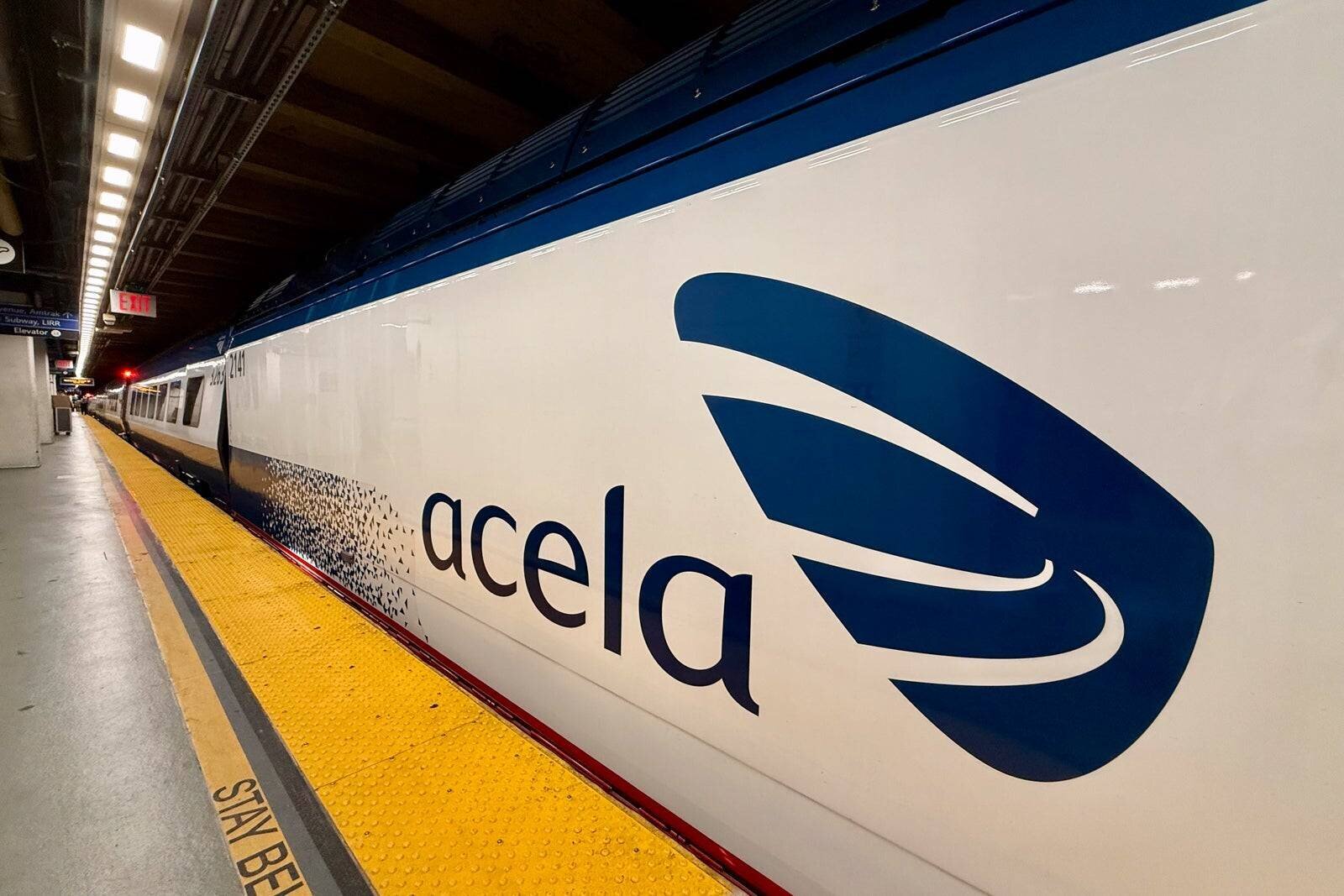 Façade extérieure du nouveau train Acela