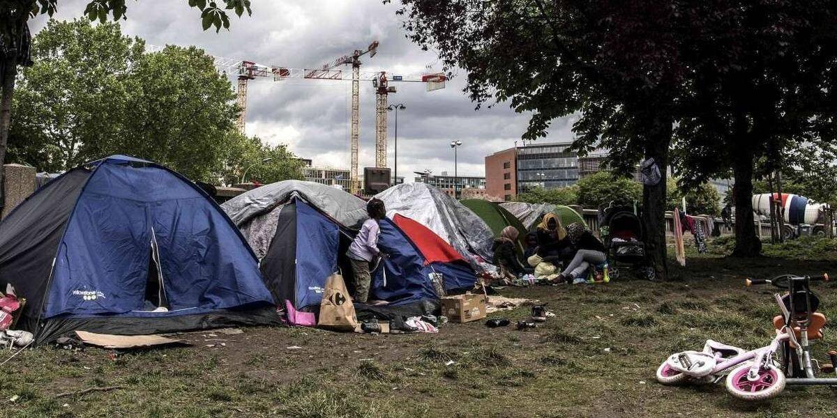 Enfants sans-abri en France illustration