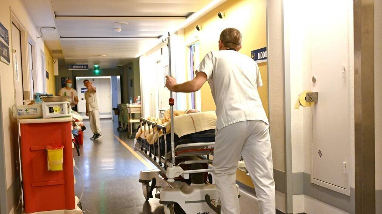 Hôpital prêt à accueillir des blessés dans un contexte de crise