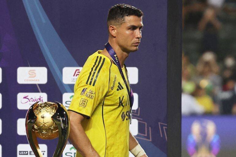 Cristiano Ronaldo déçu après la finale de la Supercoupe saoudienne à Hong Kong