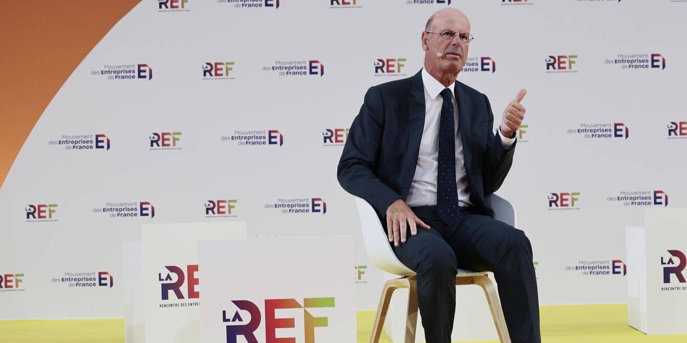 Eric Lombard lors d'une intervention sur le budget 2026