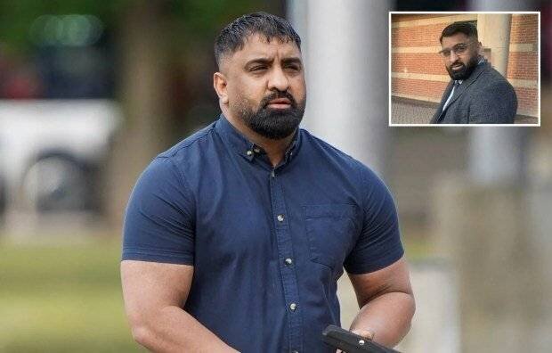 Rizwan Khan arrivant au tribunal