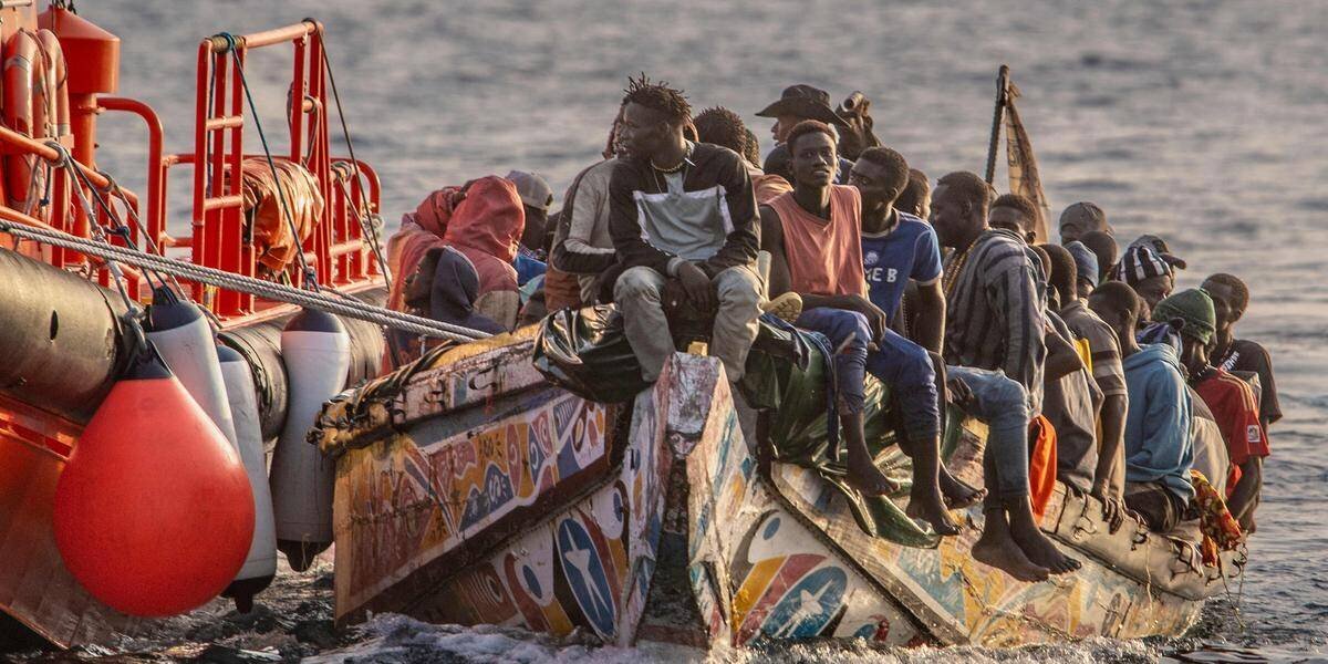 Naufrage d’une embarcation près de Nouakchott, secours et embarcation