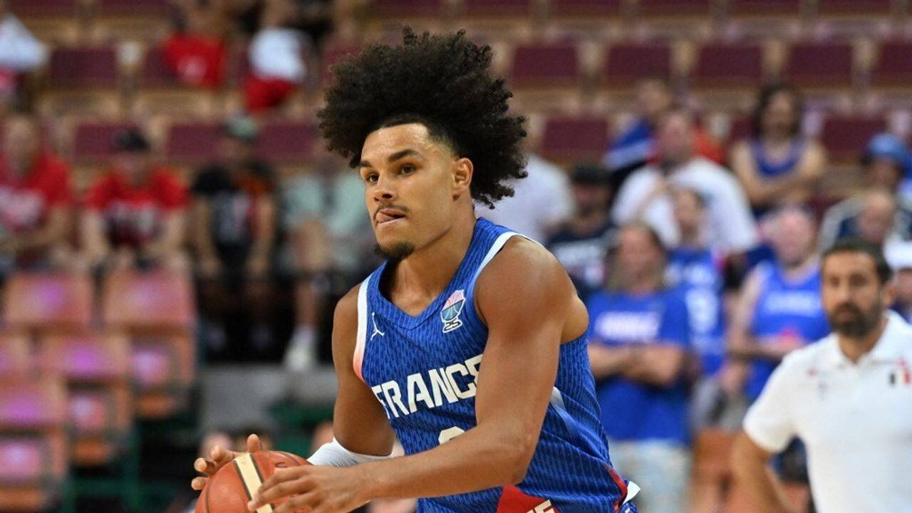 Les Bleus face à la Slovénie en EuroBasket 2025
