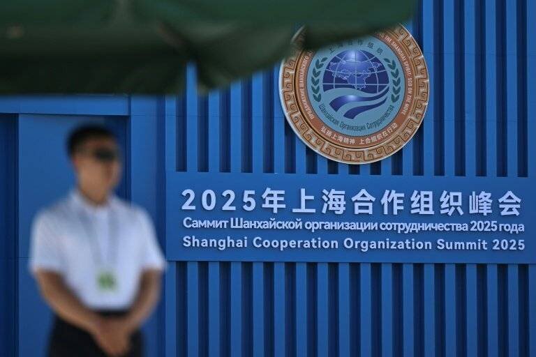 Vladimir Poutine et Xi Jinping lors du sommet régional en Chine