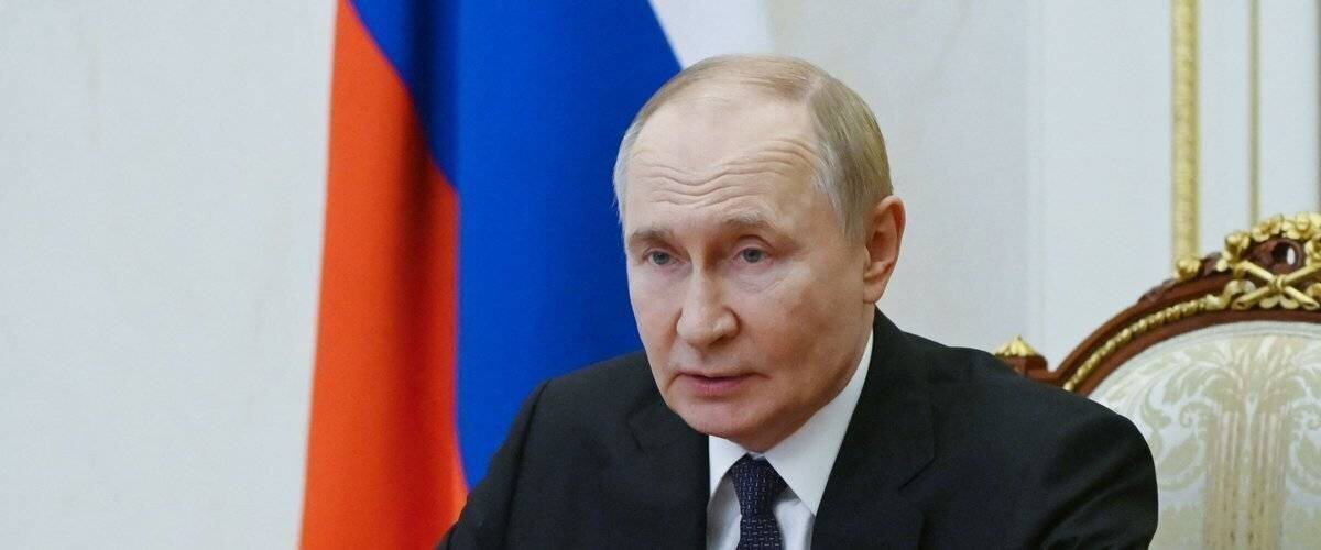 Poutine en déplacement en Chine près du sommet régional