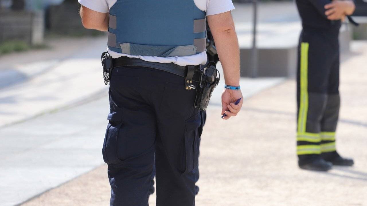 Vue de l'immeuble à Villeurbanne concerné par le drame