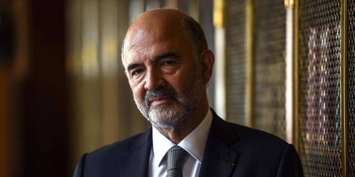 Pierre Moscovici lors d une conférence budgétaire