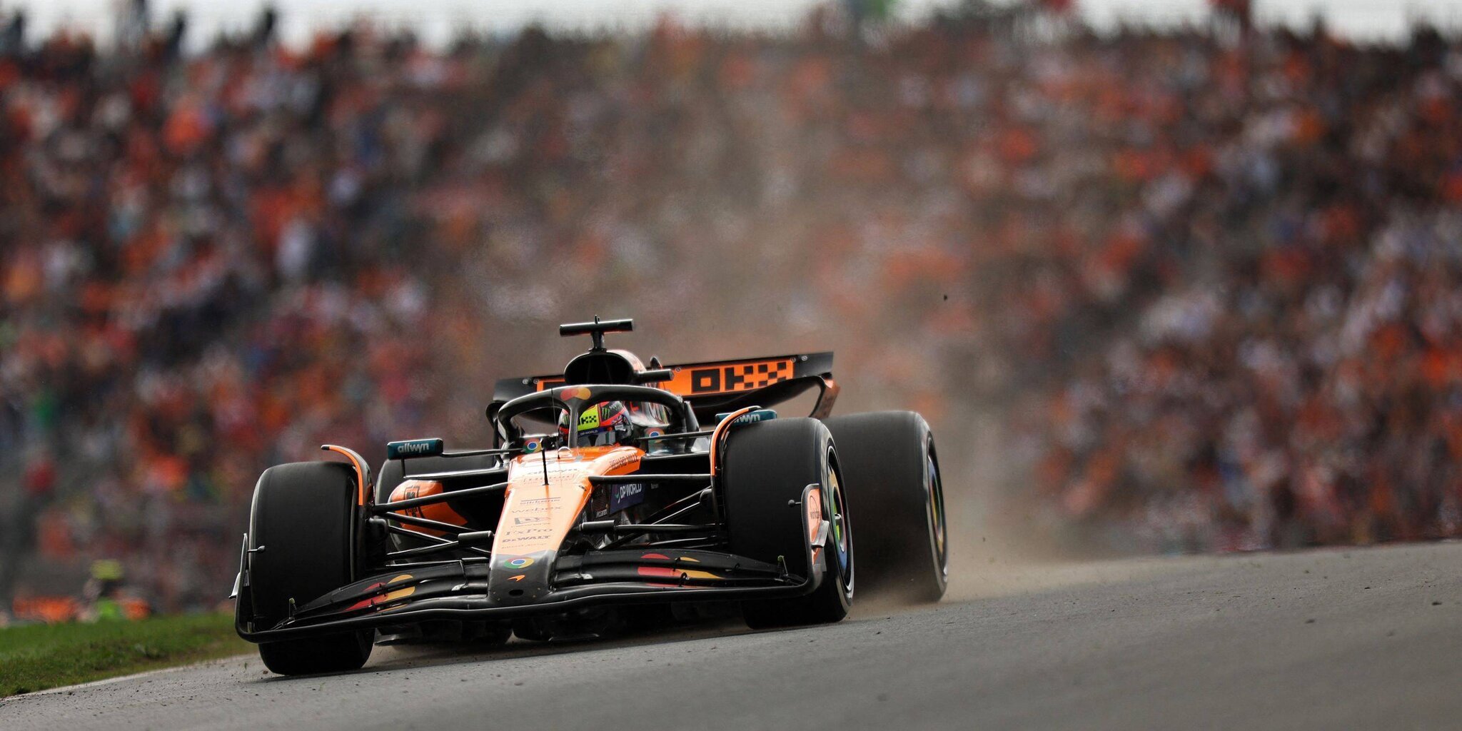 Piastri et Hadjar sur le circuit de Zandvoort