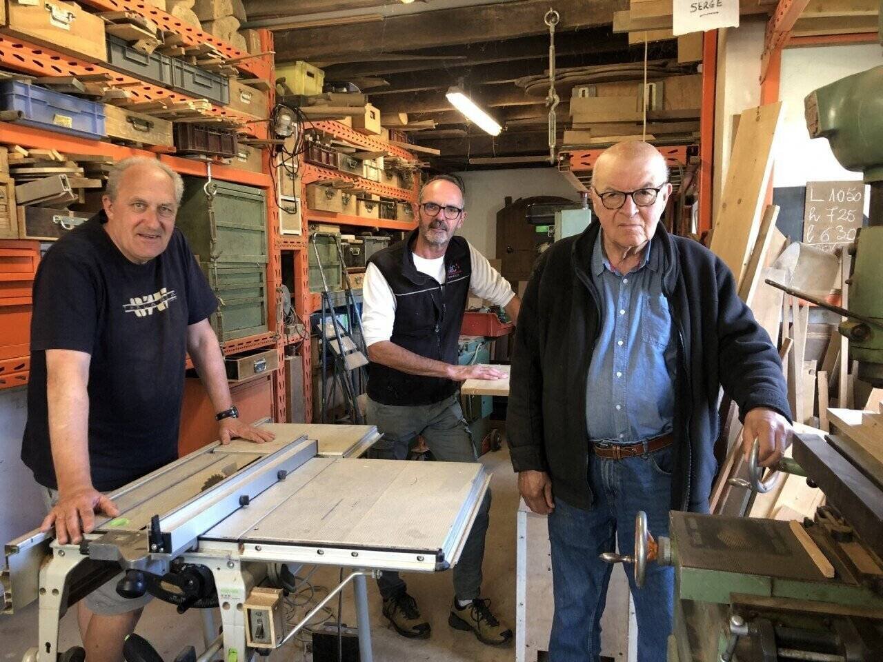 Bateaux en restauration par le Cercle du Bateau Atelier