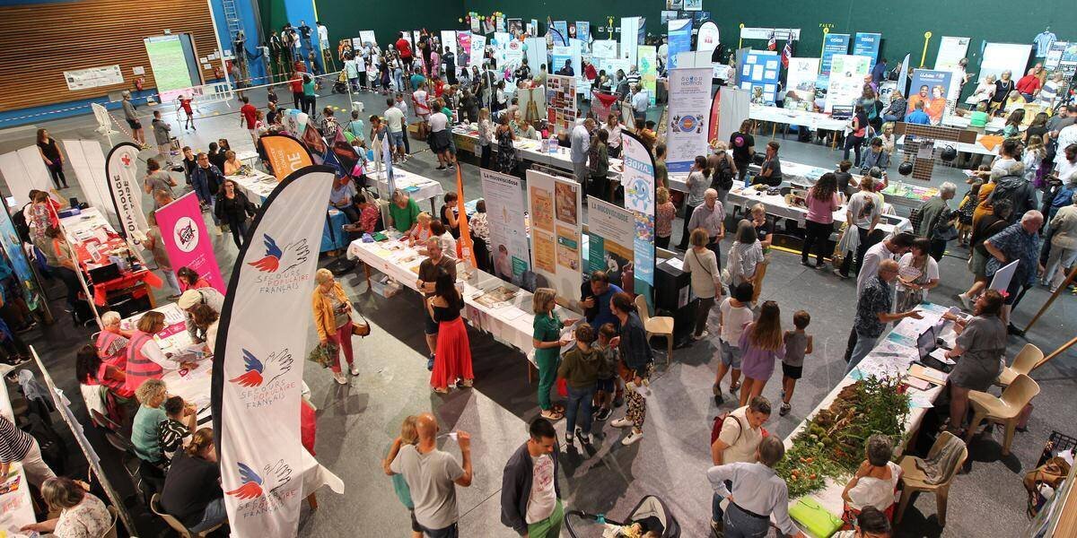 Dax démonstration lors du forum des associations