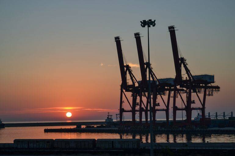 Port de Lattaquié au coucher du soleil