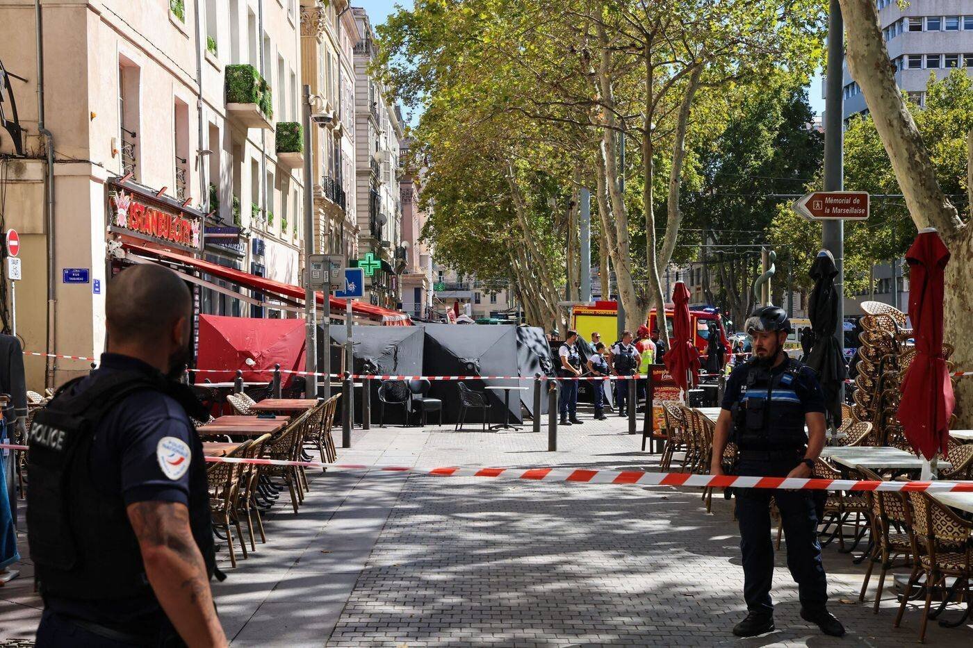 Policiers sur le cours Belsunce à Marseille