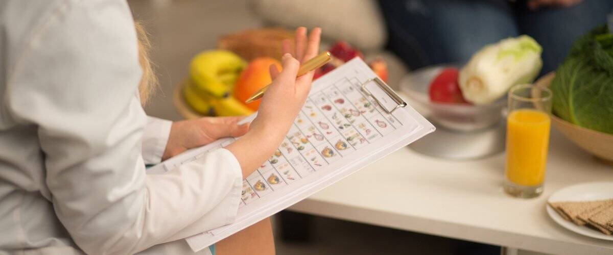 Portrait de professionnels diététicien et nutritionniste