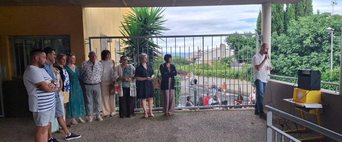 Cour réaménagée et labellisée E3D dans l’école locale