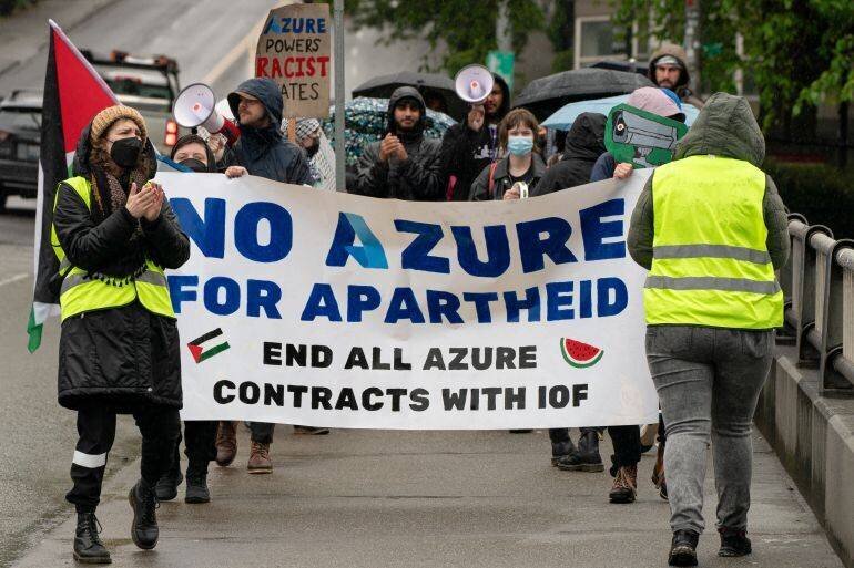Manifestation appelant à la fin des contrats Azure entre Microsoft et Israël, Seattle, mai 2024
