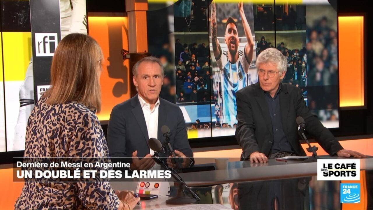 Messi célébrant à Buenos Aires lors des adieux