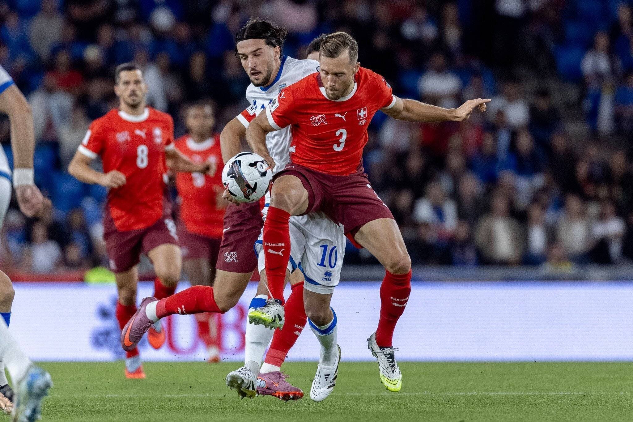 Silvan Widmer en action sur le flanc droit