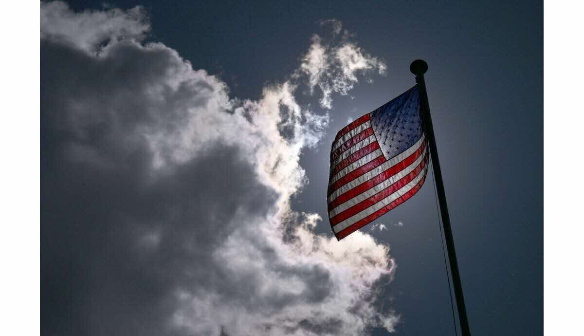 Illustration des droits de douane affectant les services postaux internationaux