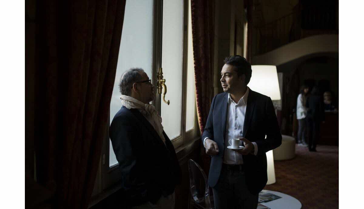 Deux journalistes accusés de complot avec le PS