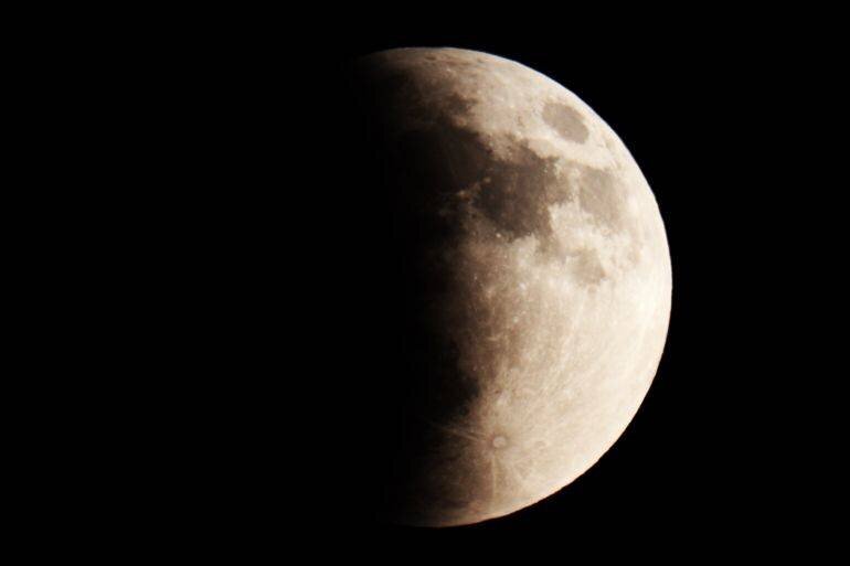 Ombre de la Terre sur la Lune
