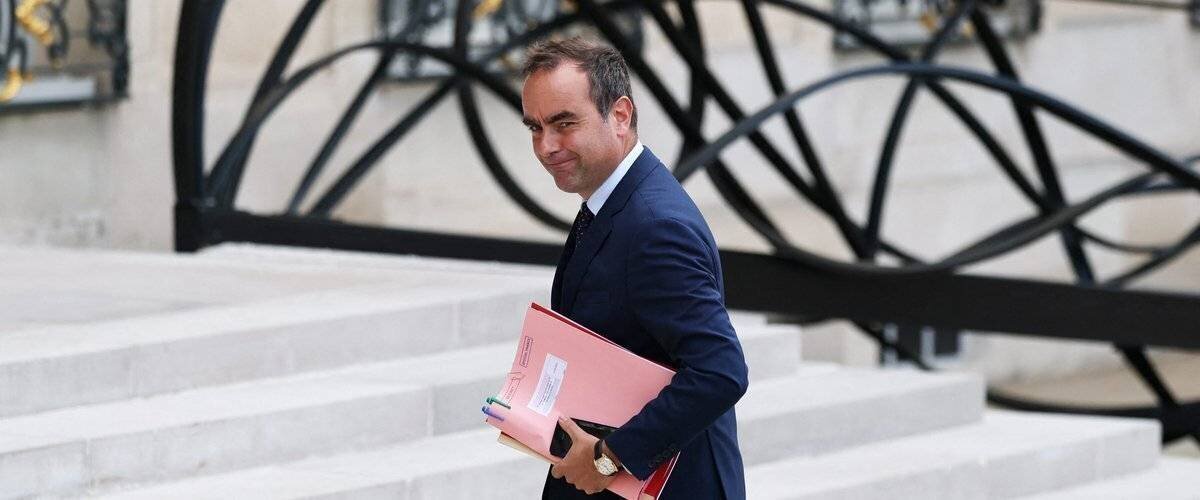 Sébastien Lecornu lors d'une annonce