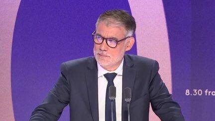Olivier Faure sur franceinfo le 10 septembre 2025