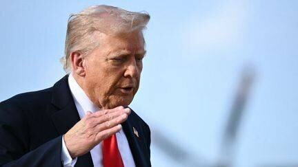 Le président américain à bord de l'avion Air Force One