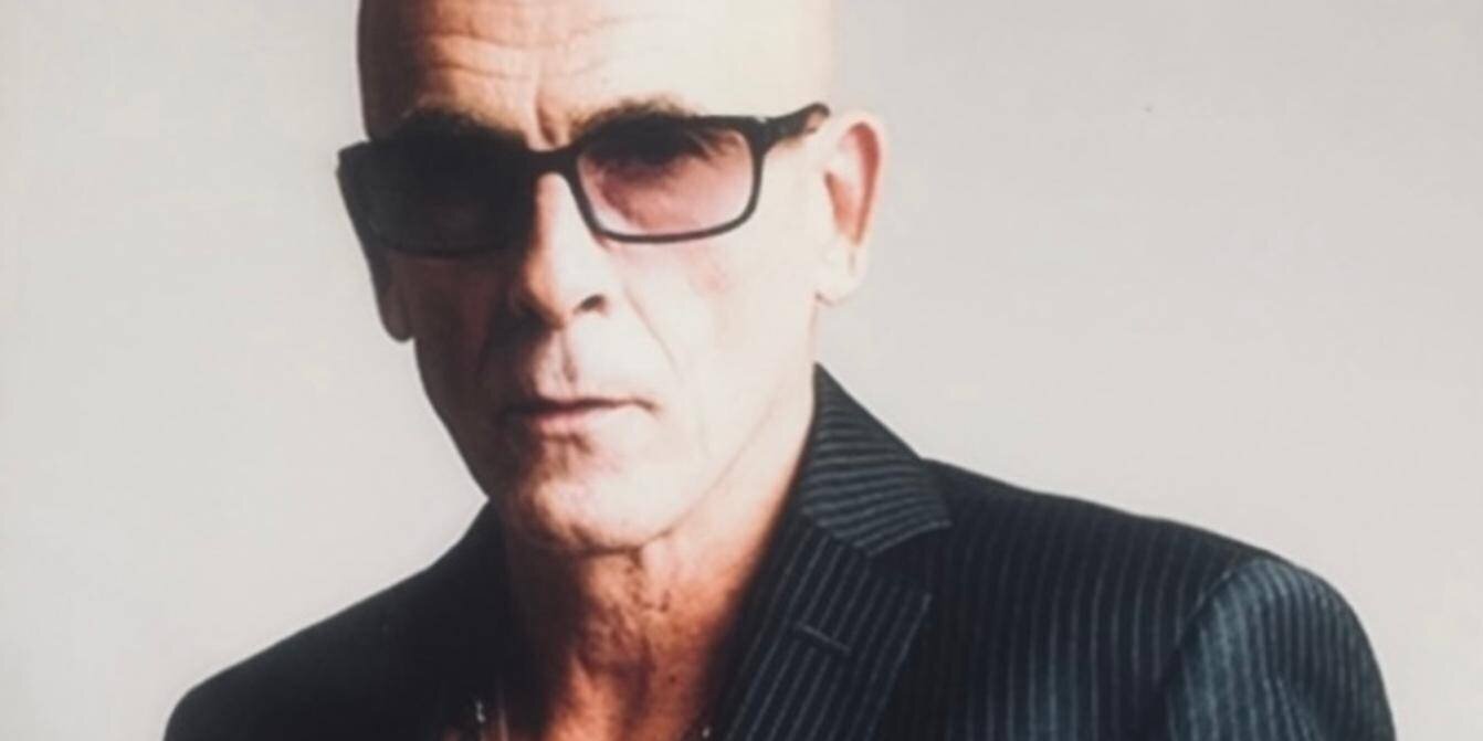 Emmanuel Karsen, voix française de Sean Penn et Brad Pitt