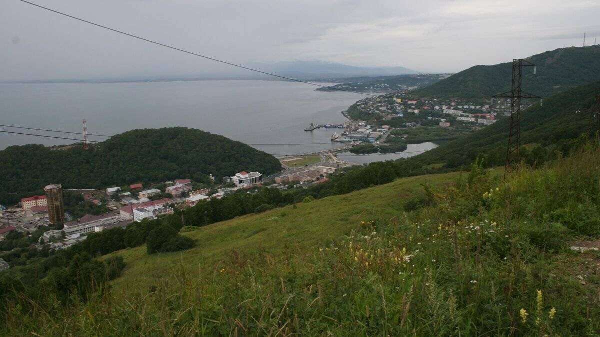 Vue générale des côtes russes après le séisme