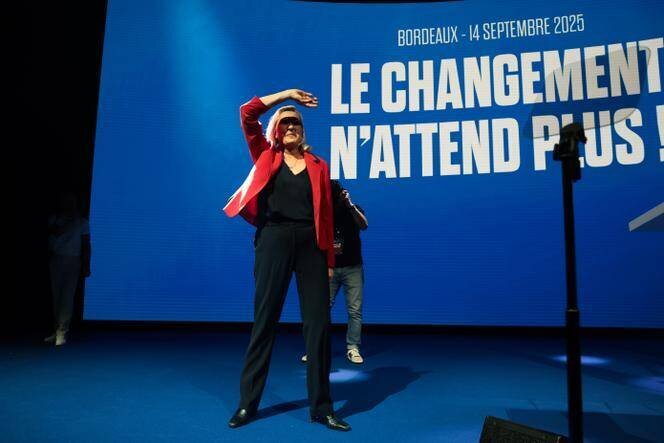 Marine Le Pen, lors d’un meeting du Rassemblement national, à Bordeaux, le 14 septembre 2025.