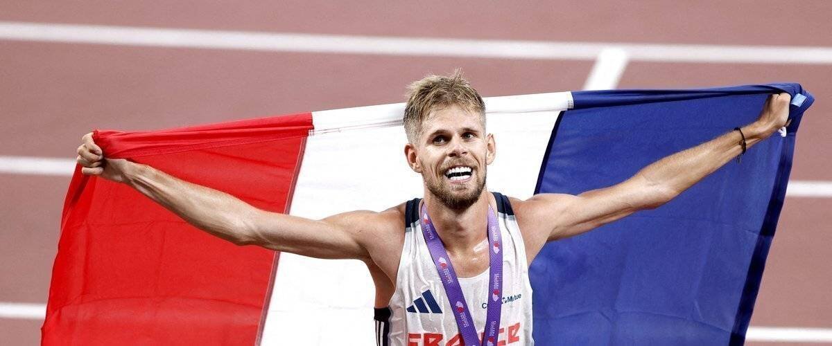 Jimmy Gressier franchissant la ligne lors de son sacre mondial