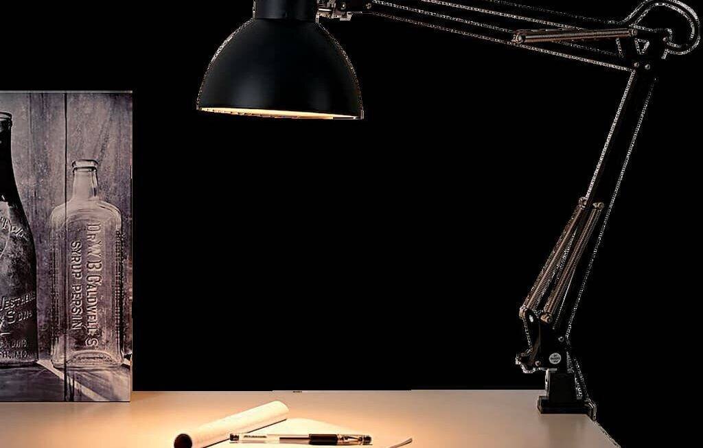 Lampe de bureau Ikea et accessoires de rentrée (gris foncé)