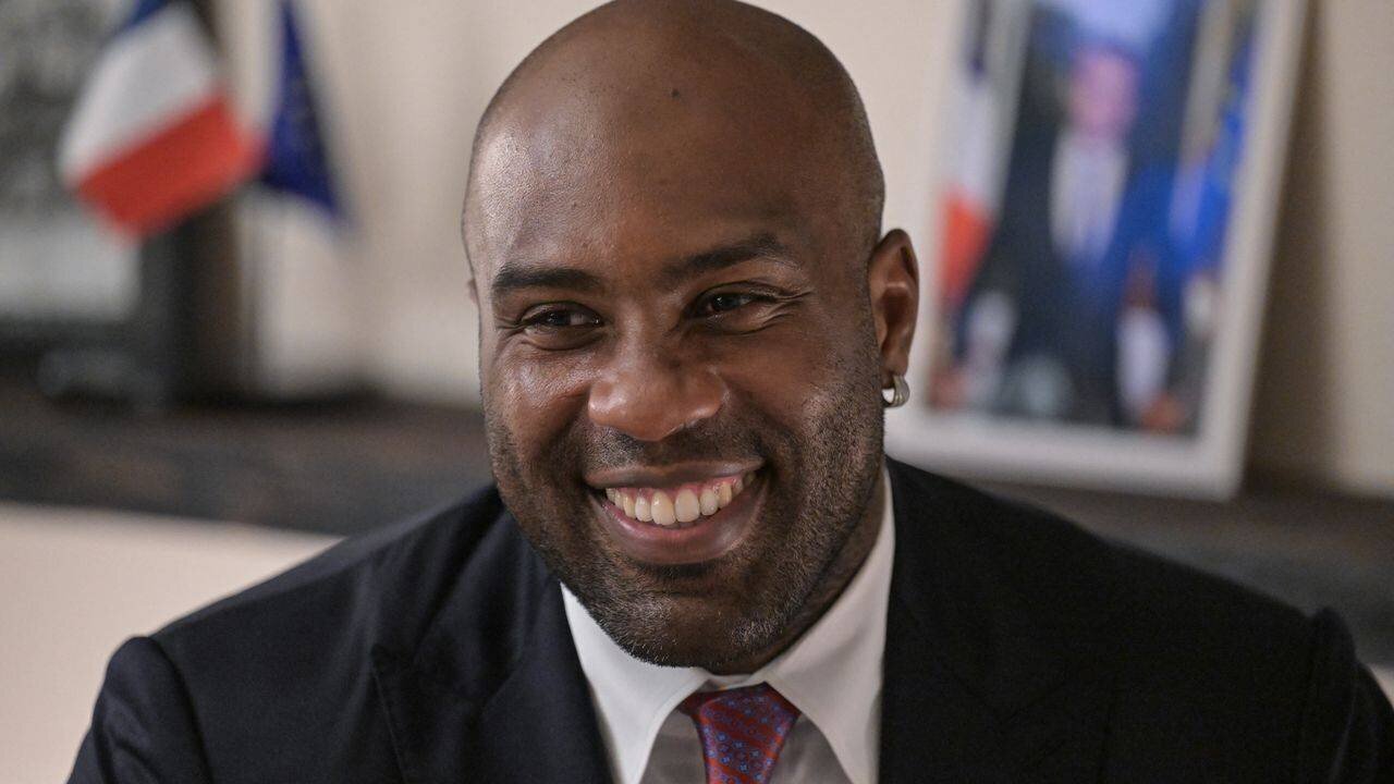 Teddy Riner lors d'une visite au Japon