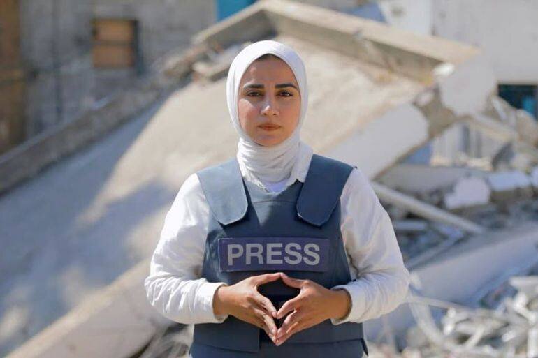 La journaliste Duaa Rouqa à Gaza
