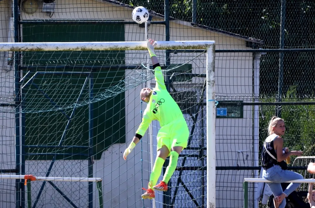 Bousies en 4e tour, tirs au but