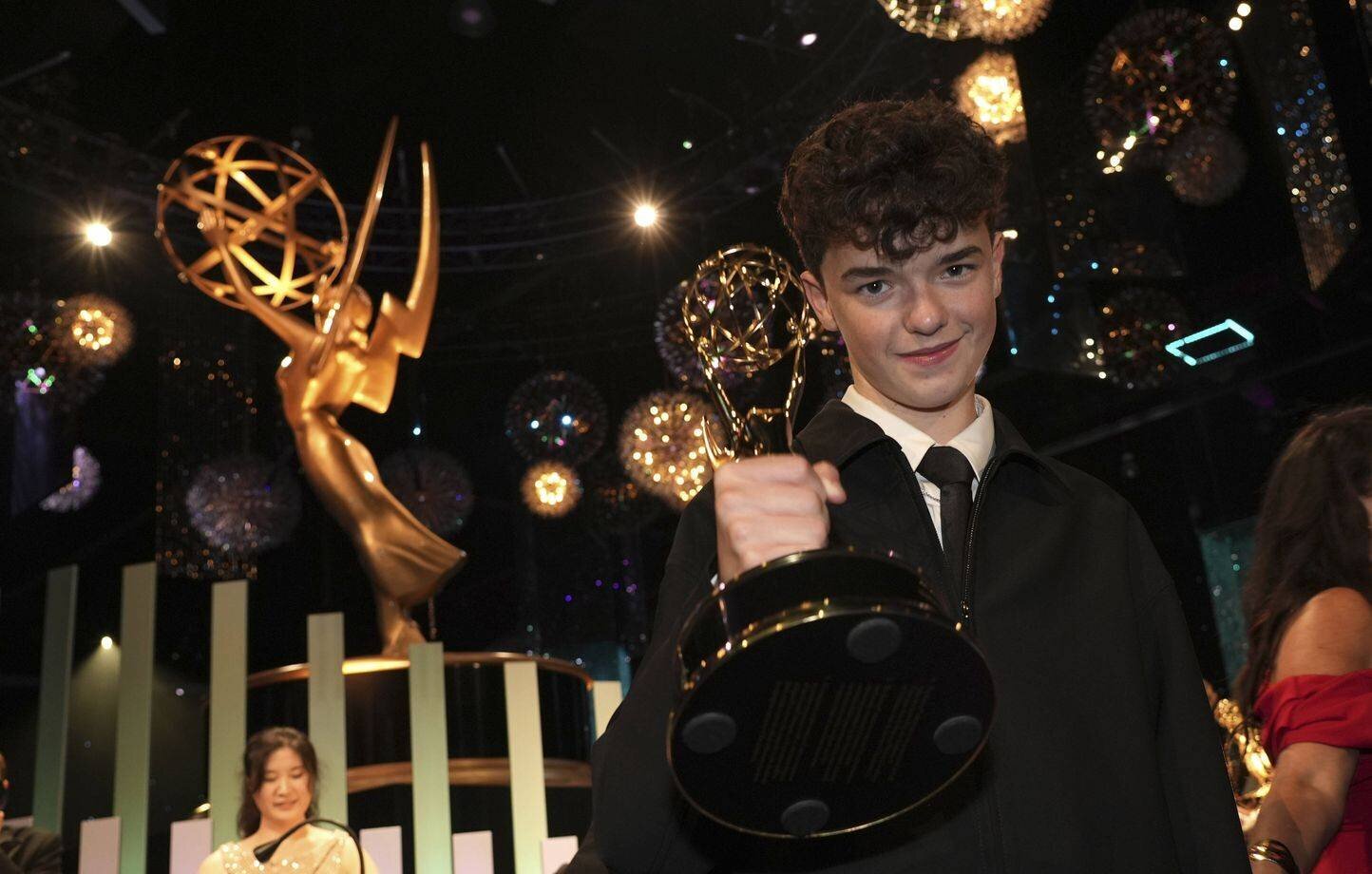 Owen Cooper lors des Emmy Awards pour Adolescence