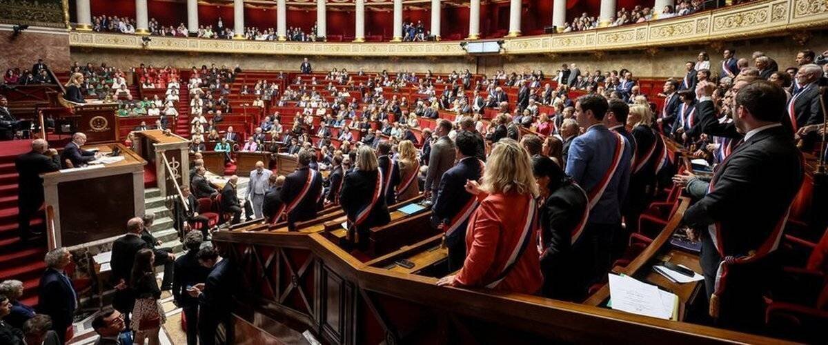 Paquet de préservatifs envoyé à l’Assemblée nationale